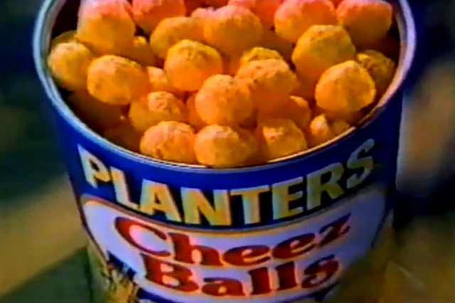 vintage container of planters cheez balls