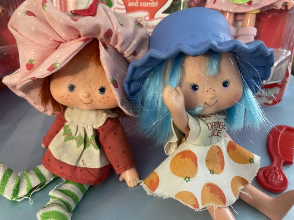 vintage strawbery shortcake toys from the 1980s