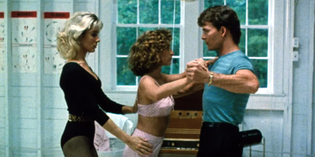 Penny and Johnny teach baby to dance in dirty dancing